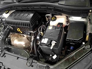 Used 2022 MG Motors Astor Super EX 1.5 MT Petrol Manual engine ENGINE LEFT SIDE VIEW