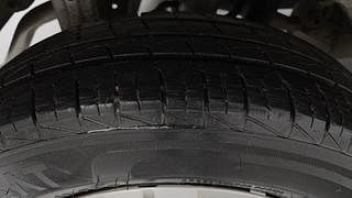 Used 2020 Maruti Suzuki Alto 800 Vxi Petrol Manual tyres RIGHT REAR TYRE TREAD VIEW