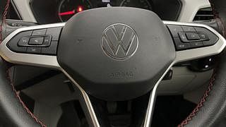 Used 2022 Volkswagen Taigun Highline 1.0 TSI MT Petrol Manual top_features Airbags