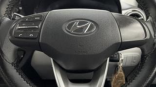 Used 2022 Hyundai Grand i10 Nios Sportz 1.2 Kappa VTVT Petrol Manual top_features Airbags