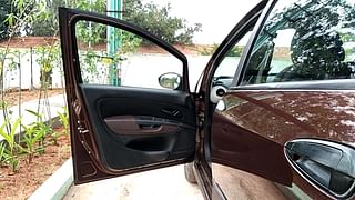 Used 2014 Fiat Avventura [2014-2019] Emotion Multijet 1.3 Diesel Manual interior LEFT FRONT DOOR OPEN VIEW