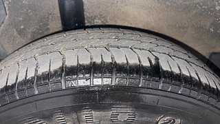 Used 2016 Maruti Suzuki Ritz [2012-2017] Ldi Diesel Manual tyres RIGHT REAR TYRE TREAD VIEW