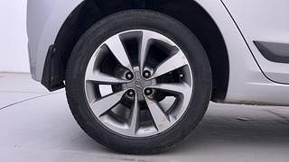 Used 2015 Hyundai Elite i20 [2014-2018] Asta 1.2 (O) Petrol Manual tyres RIGHT REAR TYRE RIM VIEW