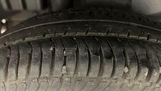 Used 2014 Maruti Suzuki Swift Dzire VDI Diesel Manual tyres RIGHT REAR TYRE TREAD VIEW