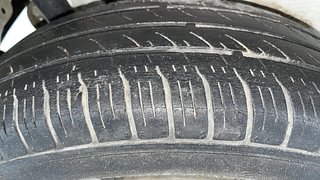 Used 2017 Maruti Suzuki Wagon R 1.0 [2015-2019] VXI AMT Petrol Automatic tyres RIGHT REAR TYRE TREAD VIEW