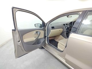 Used 2017 volkswagen Vento 1.5L Highline Diesel AT Diesel Automatic interior LEFT FRONT DOOR OPEN VIEW