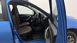 Used 2019 Renault Duster [2017-2020] RXS Opt CVT Petrol Automatic interior RIGHT SIDE FRONT DOOR CABIN VIEW