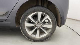 Used 2015 Hyundai Elite i20 [2014-2018] Sportz 1.2 (O) Petrol Manual tyres LEFT REAR TYRE RIM VIEW