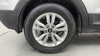 Used 2018 Hyundai Creta [2015-2018] 1.6 S Plus Auto Diesel Automatic tyres RIGHT REAR TYRE RIM VIEW