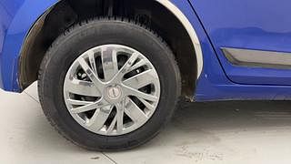 Used 2014 Hyundai Elite i20 [2014-2018] Sportz 1.2 Petrol Manual tyres RIGHT REAR TYRE RIM VIEW