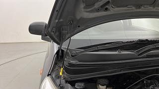 Used 2014 Hyundai i10 [2010-2016] Magna Petrol Petrol Manual engine ENGINE RIGHT SIDE HINGE & APRON VIEW