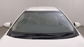 Used 2014 Toyota Corolla Altis [2014-2017] G Petrol Petrol Manual exterior FRONT WINDSHIELD VIEW