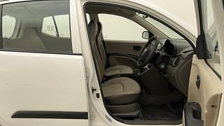 Used 2014 Hyundai i10 [2010-2016] Magna Petrol Petrol Manual interior RIGHT SIDE FRONT DOOR CABIN VIEW