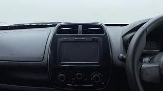 Used 2018 Renault Kwid [2015-2019] 1.0 RXT AMT Opt Petrol Automatic interior MUSIC SYSTEM & AC CONTROL VIEW