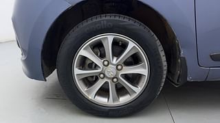 Used 2016 Hyundai Grand i10 [2013-2017] Asta 1.2 Kappa VTVT Petrol Manual tyres LEFT FRONT TYRE RIM VIEW