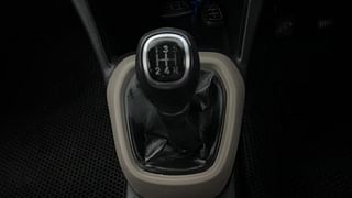 Used 2013 Hyundai Grand i10 [2013-2017] Asta 1.2 Kappa VTVT (O) Petrol Manual interior GEAR  KNOB VIEW