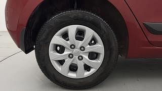Used 2018 Hyundai Elite i20 [2018-2020] Sportz 1.2 Petrol Manual tyres RIGHT REAR TYRE RIM VIEW
