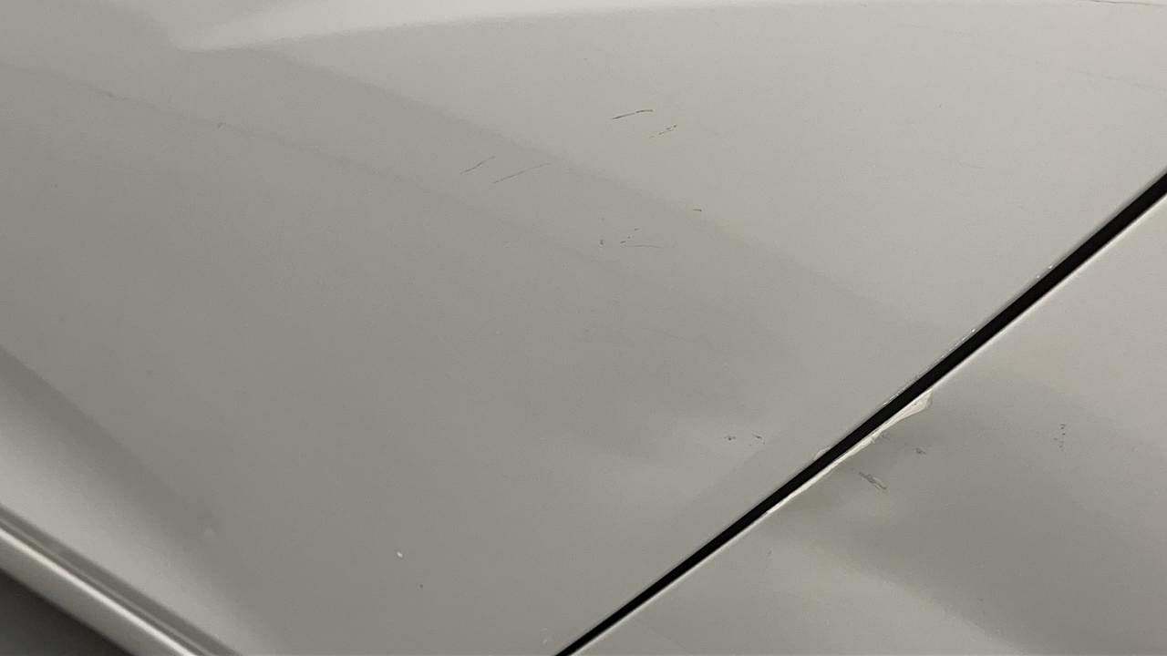 Used 2012 Hyundai Eon [2011-2018] Sportz Petrol Manual dents MINOR SCRATCH