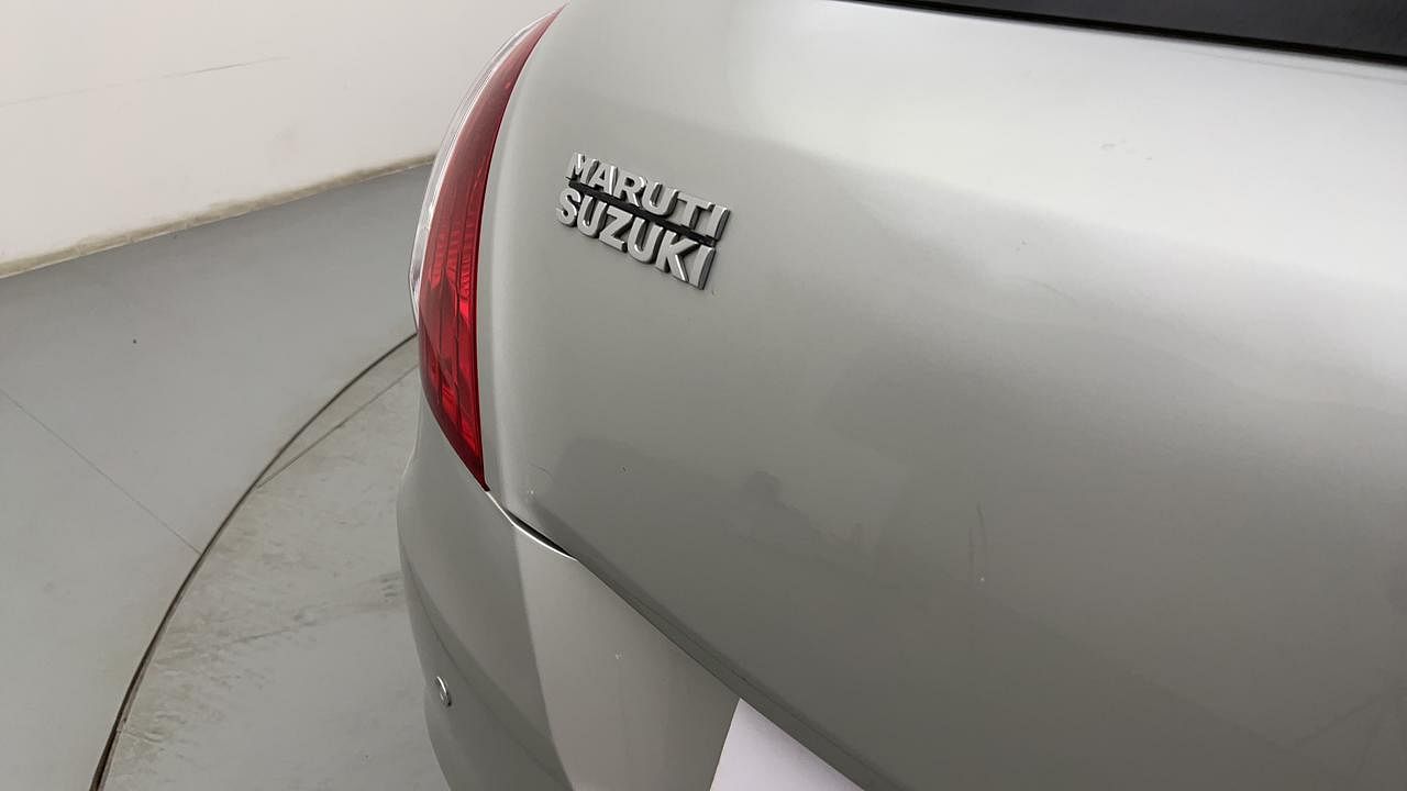 Used 2014 Maruti Suzuki Swift [2011-2015] ZXi ABS Petrol Manual dents MINOR SCRATCH