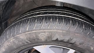 Used 2022 Kia Sonet HTX Plus 1.5 Diesel Manual tyres RIGHT FRONT TYRE TREAD VIEW