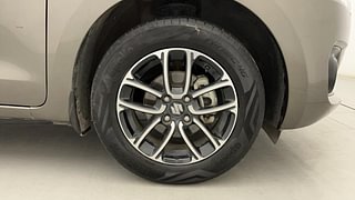 Used 2022 Maruti Suzuki Swift ZXI Plus AMT Petrol Automatic tyres RIGHT FRONT TYRE RIM VIEW