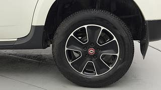 Used 2018 Renault Duster [2015-2019] 85 PS RXS MT Diesel Manual tyres LEFT REAR TYRE RIM VIEW