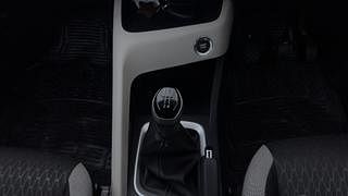 Used 2022 Nissan Magnite XV Petrol Manual interior GEAR  KNOB VIEW