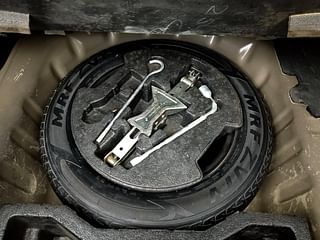 Used 2015 Maruti Suzuki Ciaz [2014-2017] ZXI+ Petrol Manual tyres SPARE TYRE VIEW