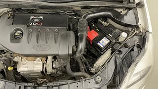 Used 2012 Ford Figo [2010-2015] Duratorq Diesel Titanium 1.4 Diesel Manual engine ENGINE LEFT SIDE VIEW