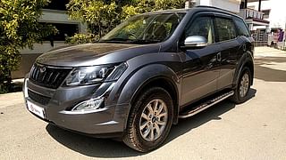 Used 2017 Mahindra XUV500 [2015-2018] W10 Diesel Manual exterior LEFT FRONT CORNER VIEW