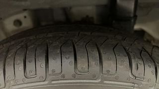 Used 2015 Hyundai Eon [2011-2018] Magna Petrol Manual tyres LEFT REAR TYRE TREAD VIEW