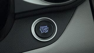 Used 2022 Hyundai Grand i10 Nios Asta AMT 1.2 Kappa VTVT Petrol Automatic top_features Keyless start
