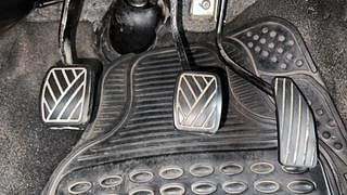Used 2014 Maruti Suzuki Wagon R 1.0 [2013-2019] LXi CNG Petrol+cng Manual interior PEDALS VIEW
