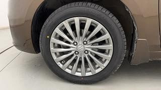 Used 2016 Maruti Suzuki Ciaz [2014-2017] ZXI+ AT Petrol Automatic tyres LEFT FRONT TYRE RIM VIEW