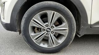 Used 2017 Hyundai Creta [2015-2018] 1.6 SX Plus Petrol Petrol Manual tyres LEFT FRONT TYRE RIM VIEW