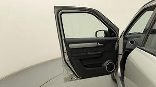 Used 2011 Maruti Suzuki Swift [2007-2011] VXi Petrol Manual interior LEFT FRONT DOOR OPEN VIEW