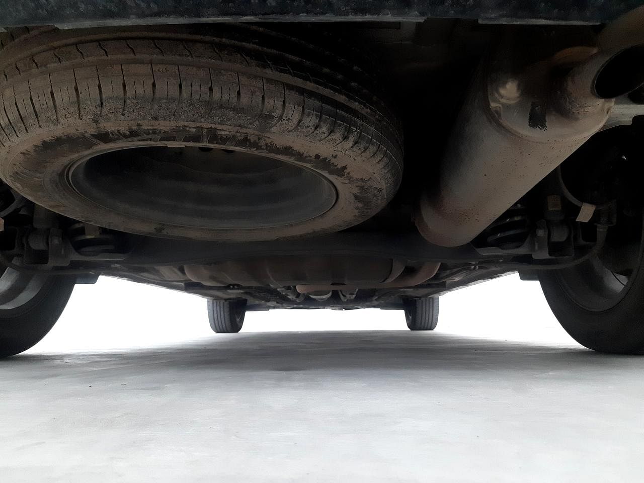 Used 2022 Kia Carens Luxury Plus 1.4 Petrol 6 STR Petrol Manual extra REAR UNDERBODY VIEW (TAKEN FROM REAR)