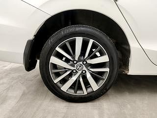 Used 2022 Honda City ZX Petrol Manual tyres RIGHT REAR TYRE RIM VIEW