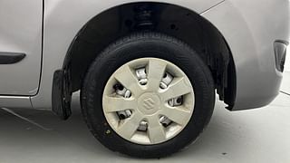 Used 2015 Maruti Suzuki Wagon R 1.0 [2010-2019] LXi Petrol Manual tyres RIGHT FRONT TYRE RIM VIEW
