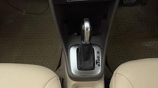 Used 2011 Volkswagen Vento [2010-2015] Highline Petrol AT Petrol Automatic interior GEAR  KNOB VIEW