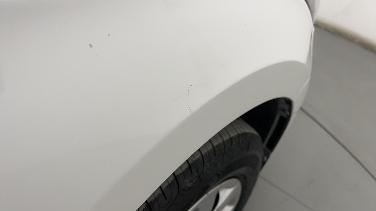 Used 2018 Hyundai Elite i20 [2014-2018] Sportz 1.2 Petrol Manual dents MINOR SCRATCH