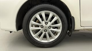 Used 2015 Toyota Etios Liva [2010-2017] VX Petrol Manual tyres LEFT FRONT TYRE RIM VIEW