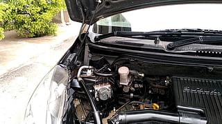 Used 2015 Maruti Suzuki Ertiga [2015-2018] ZXI Petrol Manual engine ENGINE RIGHT SIDE HINGE & APRON VIEW
