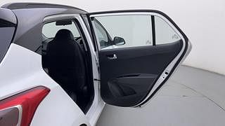 Used 2019 Hyundai Grand i10 [2017-2020] Sportz 1.2 Kappa VTVT Dual Tone Petrol Manual interior RIGHT REAR DOOR OPEN VIEW