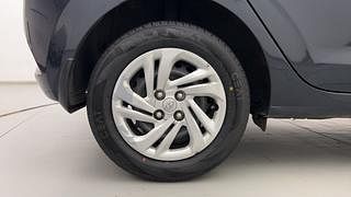 Used 2021 Hyundai Grand i10 Nios Magna 1.2 Kappa VTVT Petrol Manual tyres RIGHT REAR TYRE RIM VIEW