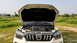 Used 2017 Mahindra Scorpio [2014-2017] S8 Diesel Manual engine ENGINE & BONNET OPEN FRONT VIEW
