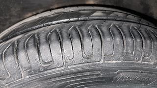 Used 2011 Hyundai i10 [2010-2016] Era Petrol Petrol Manual tyres RIGHT REAR TYRE TREAD VIEW