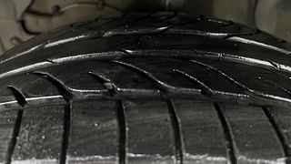 Used 2016 Maruti Suzuki S-Cross [2015-2017] Alpha 1.3 Diesel Manual tyres LEFT FRONT TYRE TREAD VIEW