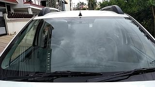Used 2014 Renault Duster [2012-2015] 110 PS RxL ADVENTURE Diesel Manual exterior FRONT WINDSHIELD VIEW