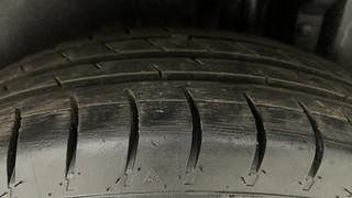 Used 2015 Maruti Suzuki Swift [2011-2017] VXi Petrol Manual tyres LEFT REAR TYRE TREAD VIEW